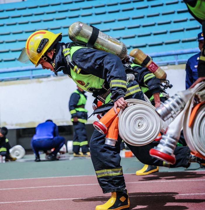  中兴大明从绞杀吴三桂开始 