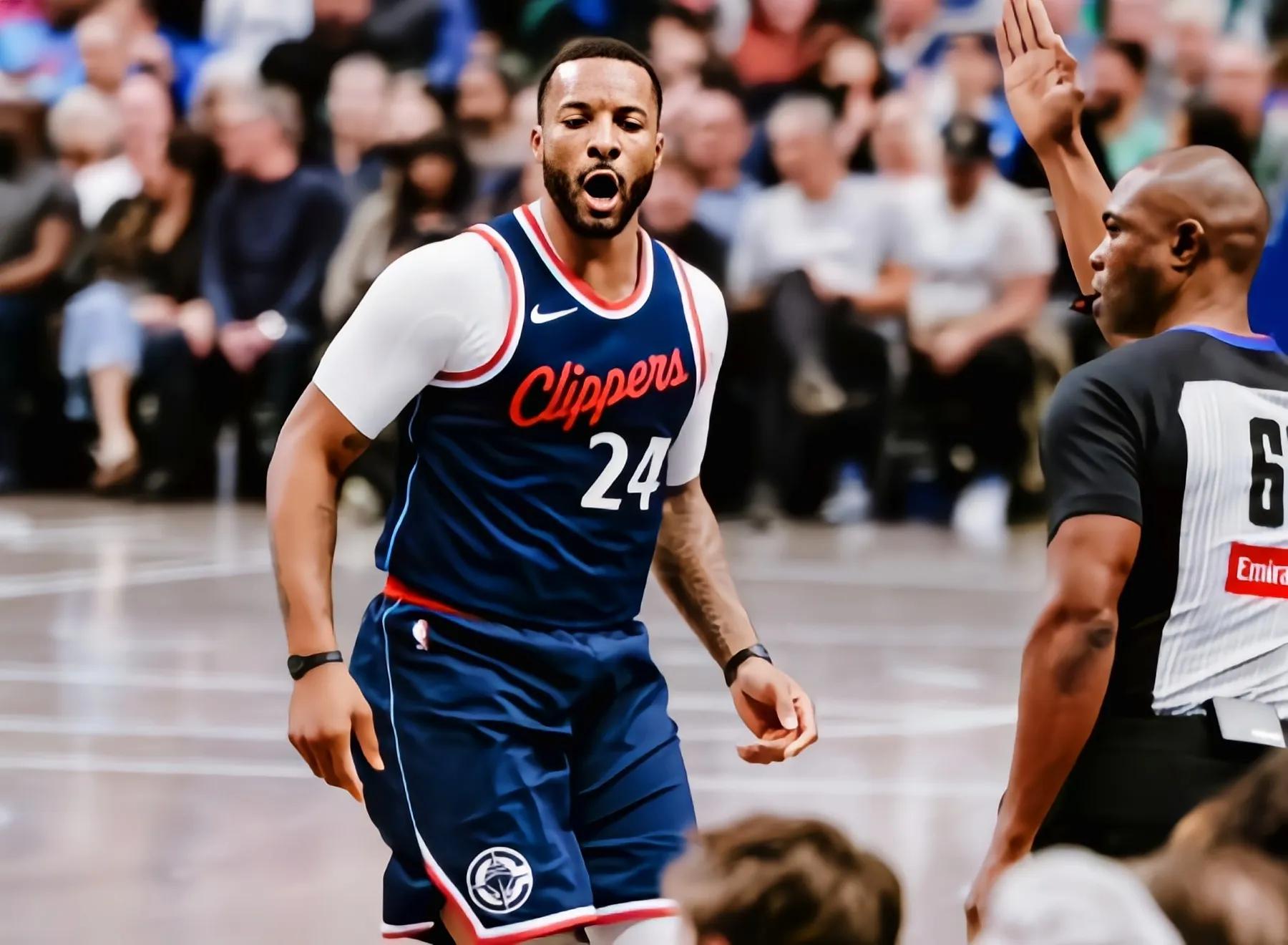  梅西复出遭巴黎球迷狂嘘 