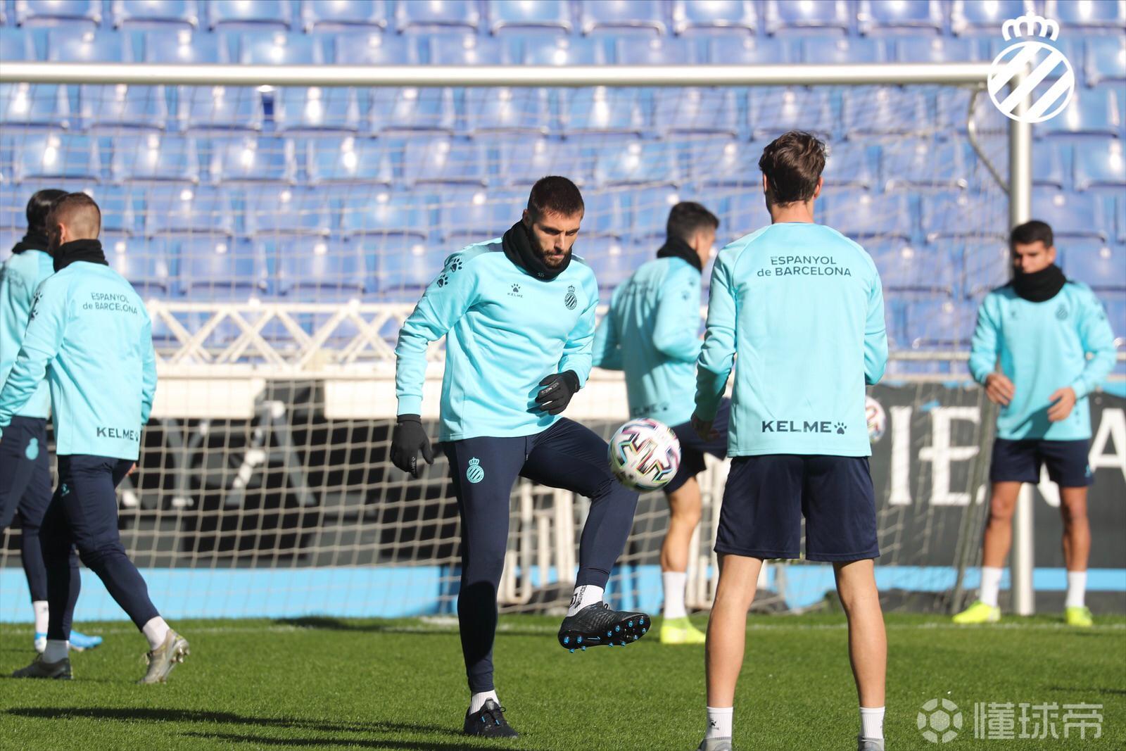 九游娱乐-包含国王杯倒计时；里尔清晨更衣室发声；细节引发关注；底气十足；赛程密集仍需轮换的词条