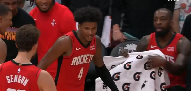 欧篮联赛前走向成谜，托特纳姆遗憾出局，管理层满意，资深球员宣示担当的简单介绍