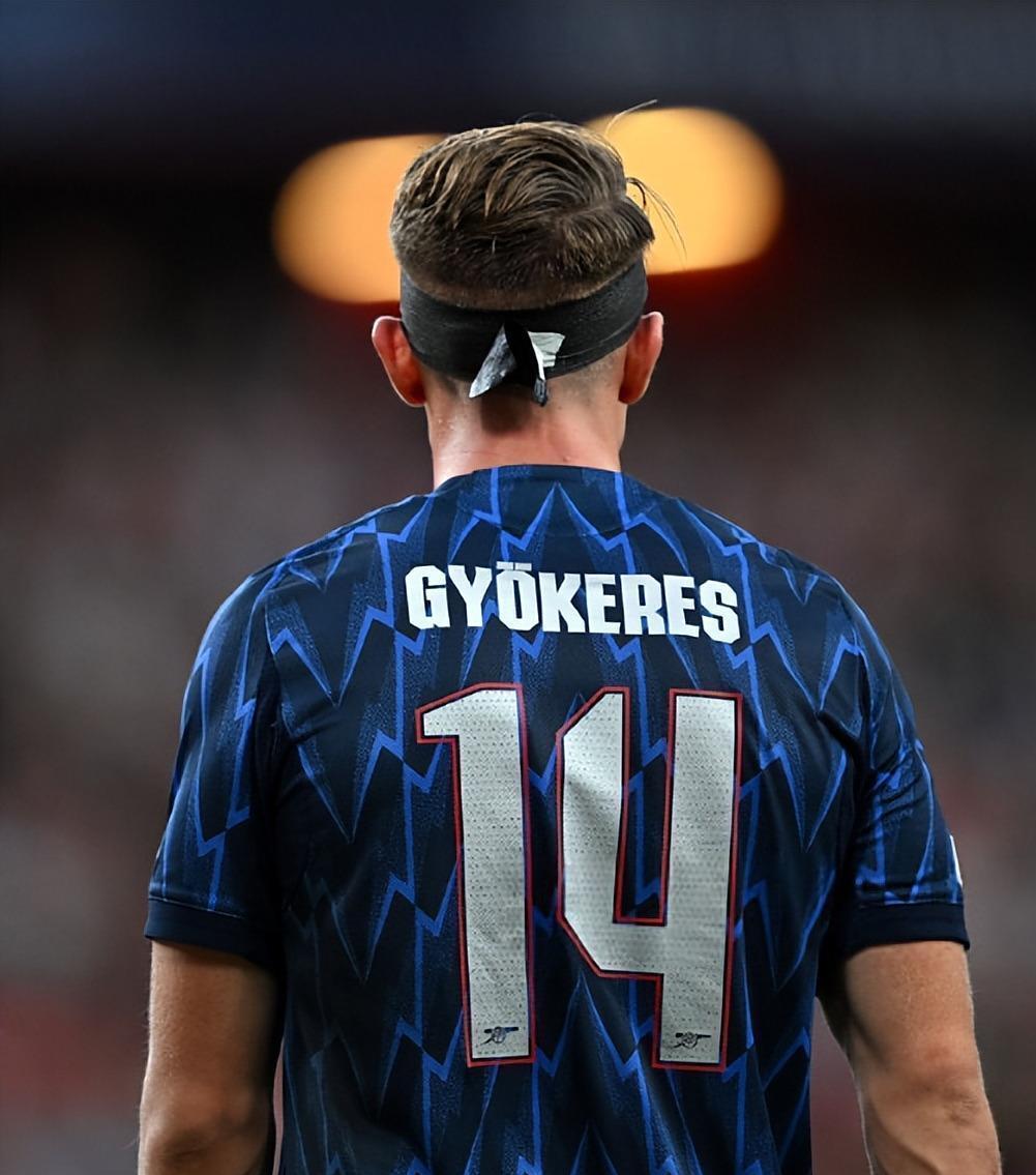 冲刺阶段欧联焦点战；阿森纳绝杀压哨；目标明确；赛季目标并未改变的简单介绍