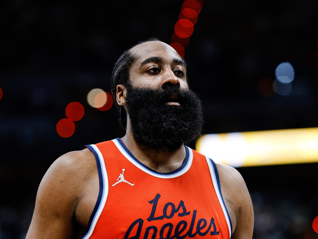 九游体育- 哈登几场60分 